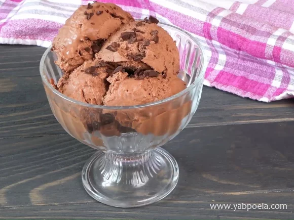 Шоколадное мороженое с маскарпоне